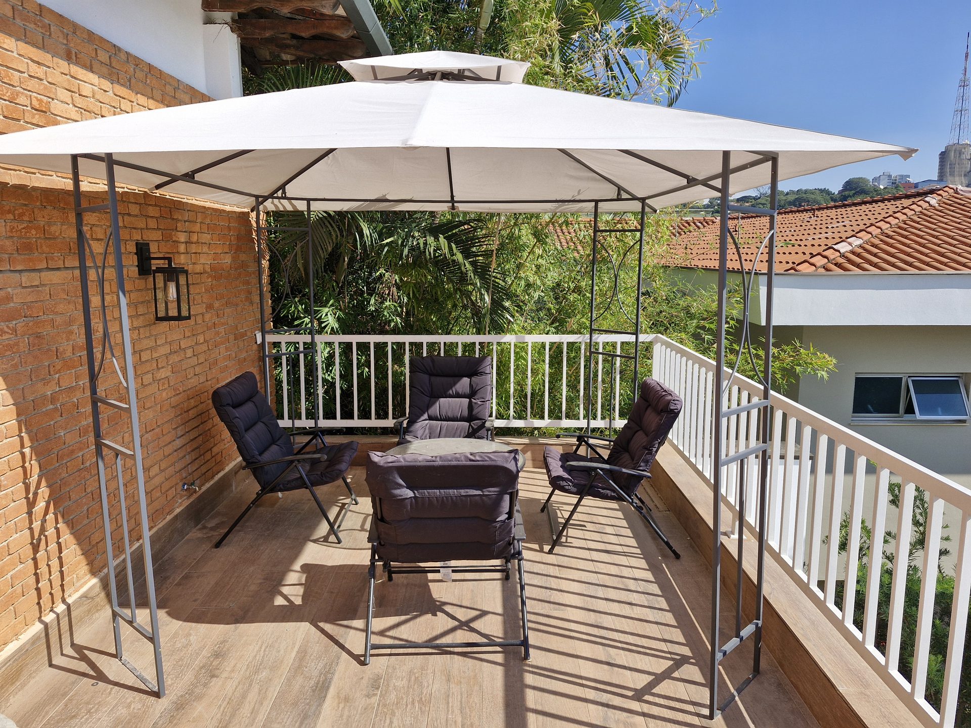 Gazebo na varanda